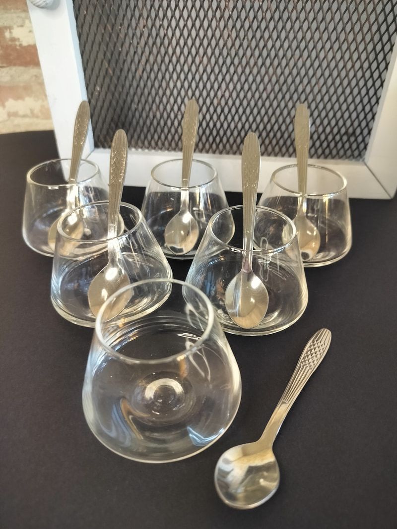 Vintage French Amuse Bouche / Dessert Bowls with Spoons