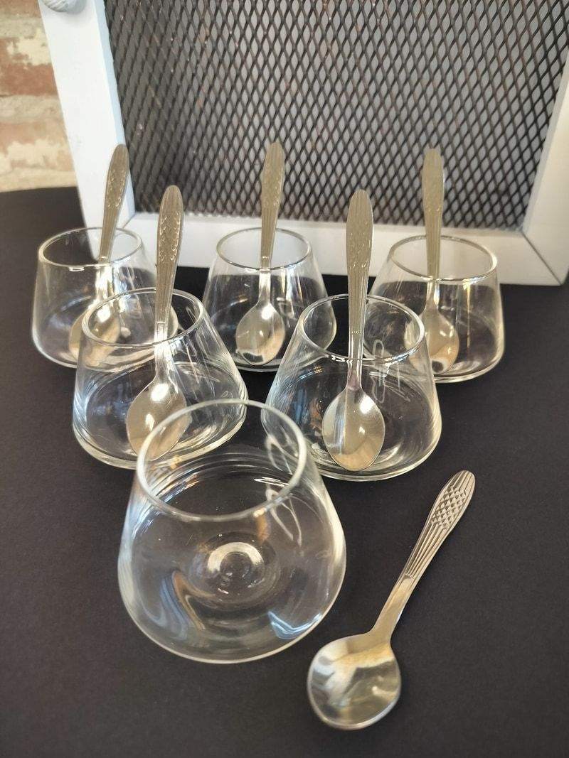 Vintage French Amuse Bouche / Dessert Bowls with Spoons