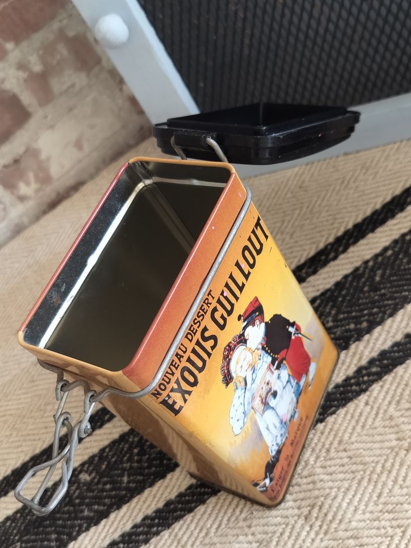 Vintage French 'Exquis Guillout' Metal Box