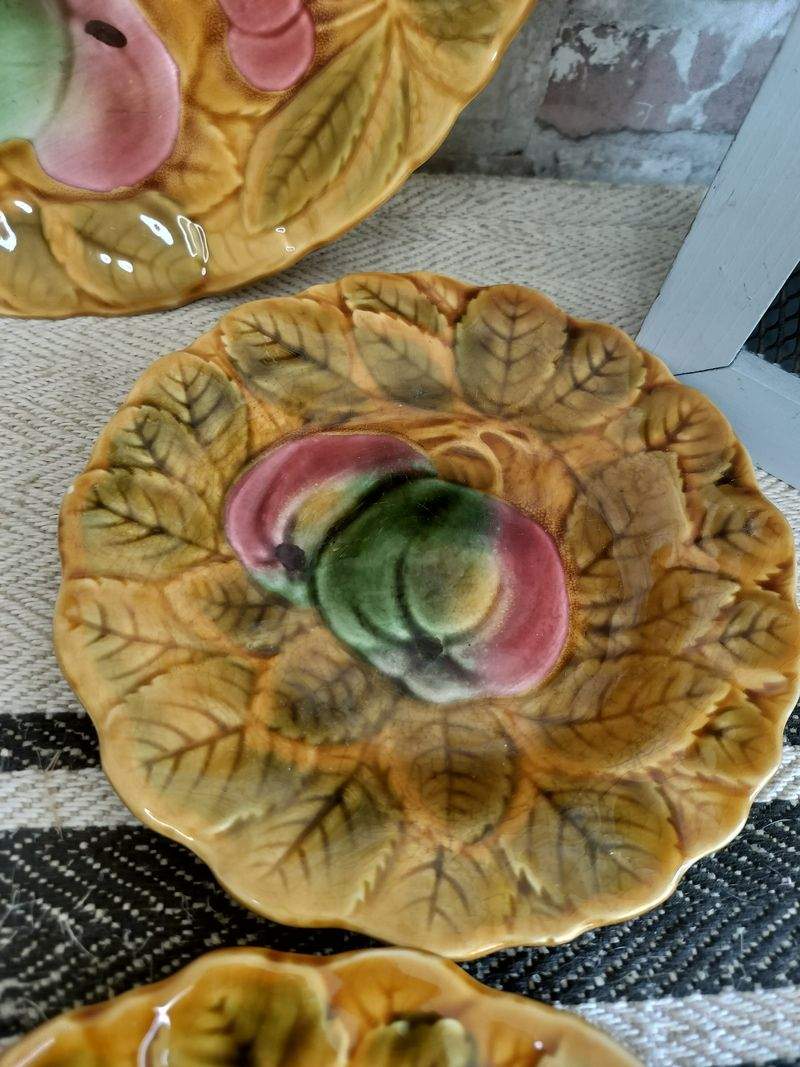 Vintage French Sarreguemines Majolica Fruit Plates - Set of 6, c.1950