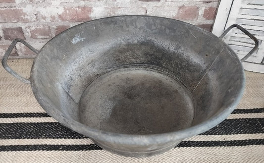 Antique French Galvanised Zinc Washtub with Handles