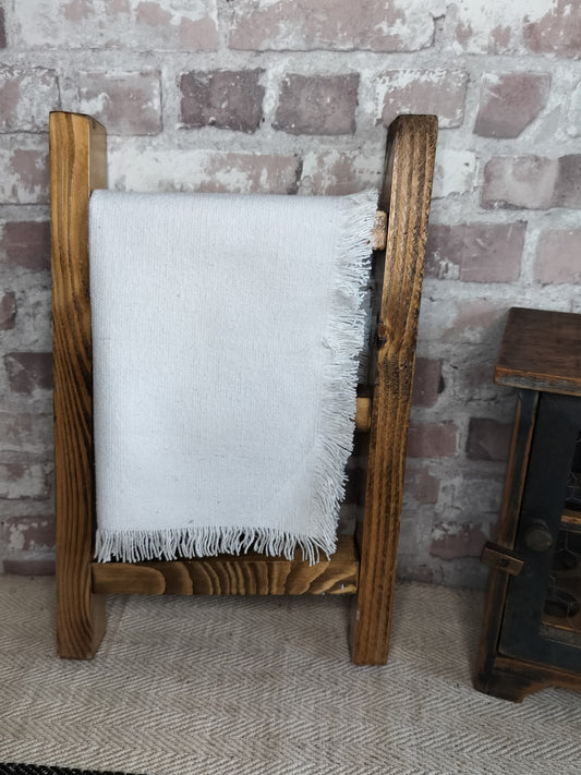 Rustic Mini Ladder – Tea Towel or Display Stand