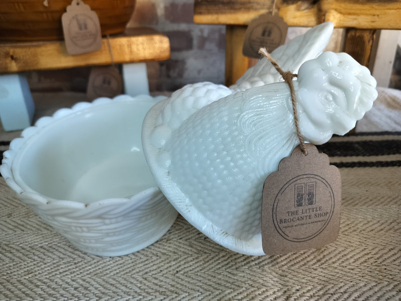 Rare Fostoria Aqua White Hen on Nest – Vintage Egg Holder