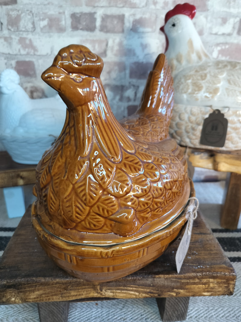 Vintage Moira Pottery Hen on Nest – Classic English Egg Holder
