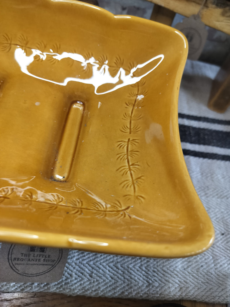 Vintage Gien French Faience Asparagus Plate - The Little Brocante Shop