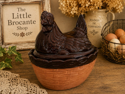 Brown Glazed Hen-on-Nest Covered Bowl – Terracotta Egg Holder (One of a Kind) photograph 2