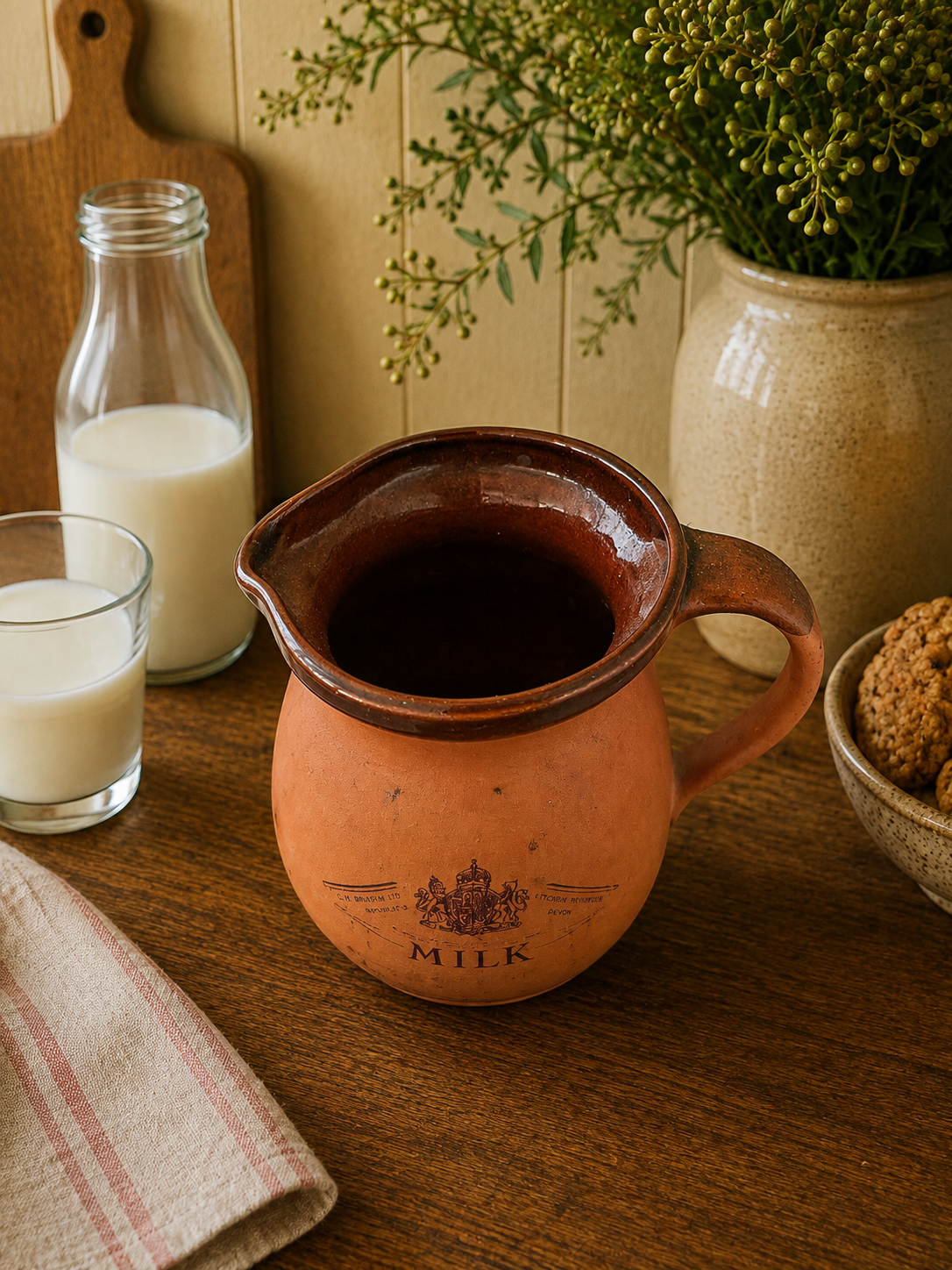 Vintage Royal Barum Ware Milk Jug – C.H. Brannam Barnstaple Devon Pottery photograph 5